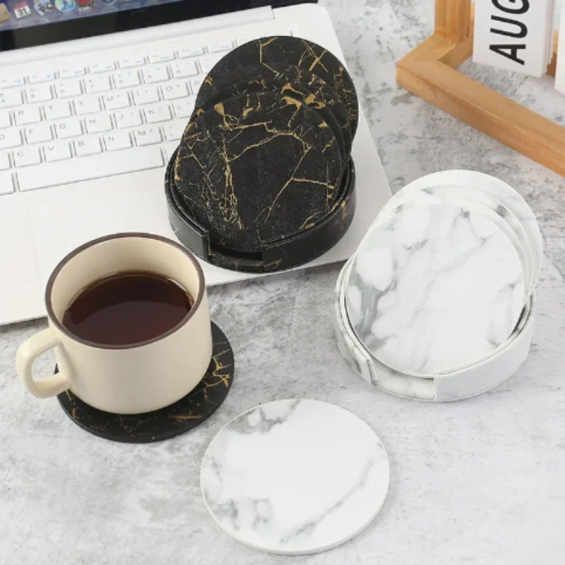 6pcsmarble Coaster Artificial Leather 10 cm olej a voda odolná voči tepelne so základňou obojstrannou koženou kávovou dráhami