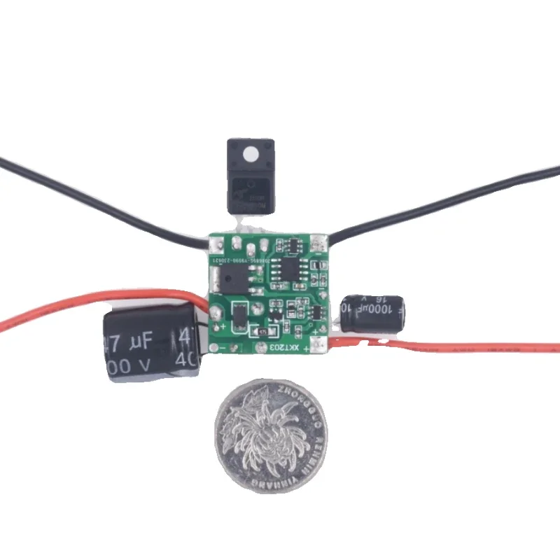 7,4 V nízkonákladové napájacie napájacie napájanie Tesla Coil Artificial Lightning Boost Coil Vysoký napätie modulu XKT-Z4