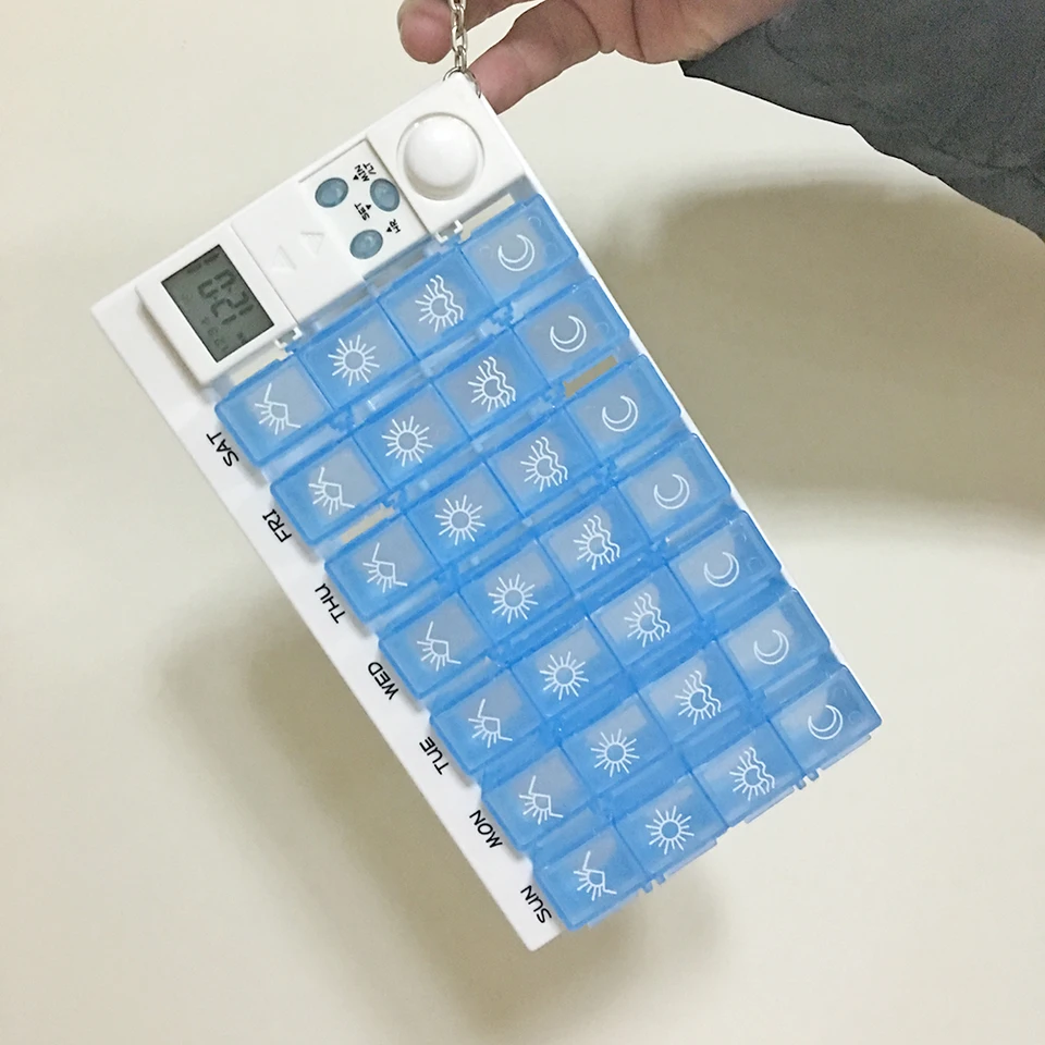 7-dňové 28 mriežkových tabliet Organizátor Elektronické načasovanie Pripomienka lieku na ukladanie puzdra Časovač týždenne pilulky Tablet Tablet DispenSer