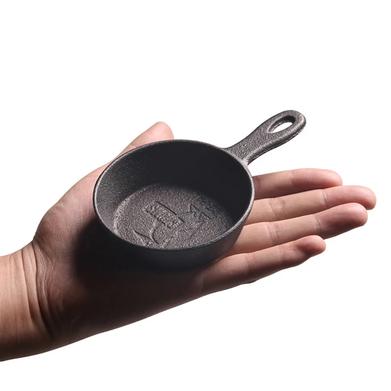 8,5 cm liatinová panvica Nepreckost Mini Egg Fraing Pan pre kuchynský riad