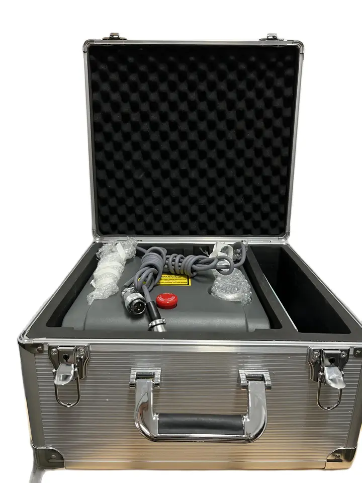 808nm 650nm Fyzioterapeutické vybavenie Cold laserová terapia Infračervené červené svetlo Zadný krk Massager svalové telo relaxačný stroj