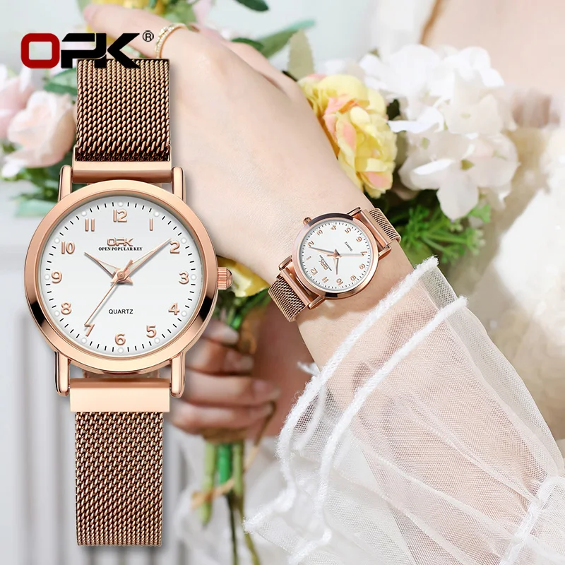 8115 Magnetický remienok s automatickým adsorpčným popruhom Quartz Watch Dámske hodinky