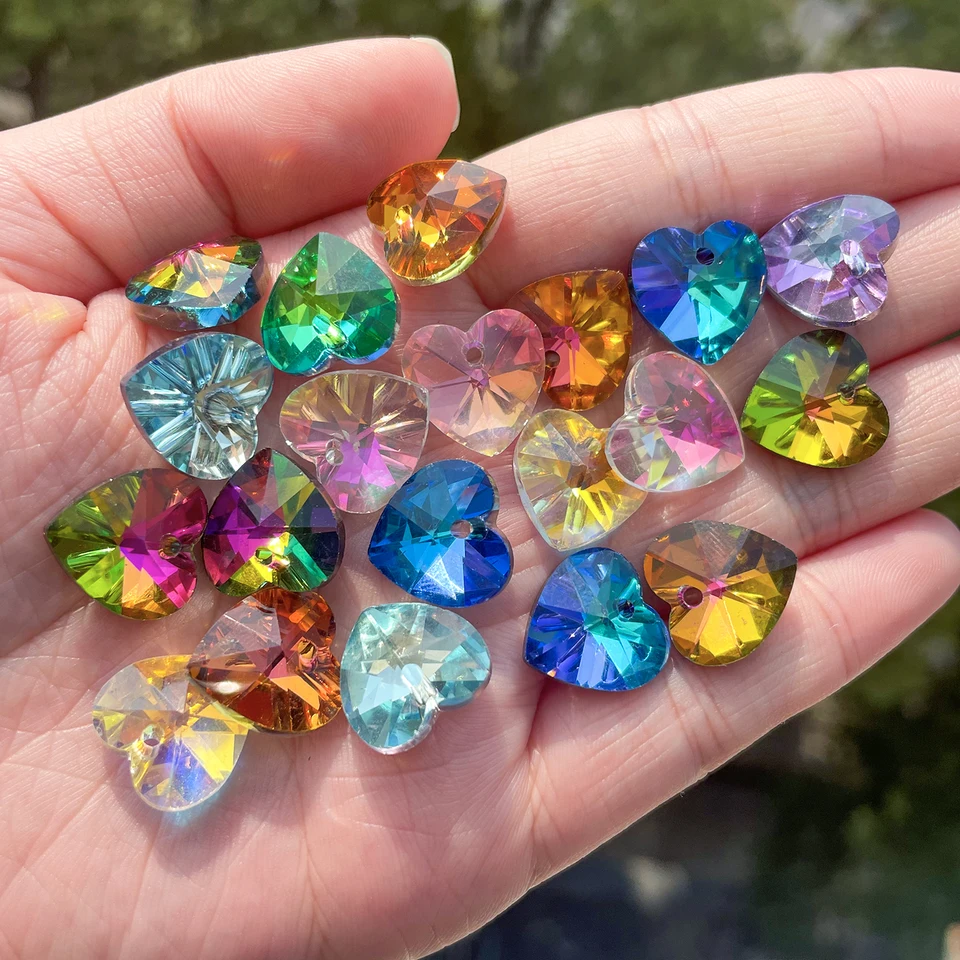 8ks 14 mm prírodný kameň Single Hole Glass Srdce Prívesky Vynikajúce šperky Kamene kamene pre módny náramok pre domácich majstrov