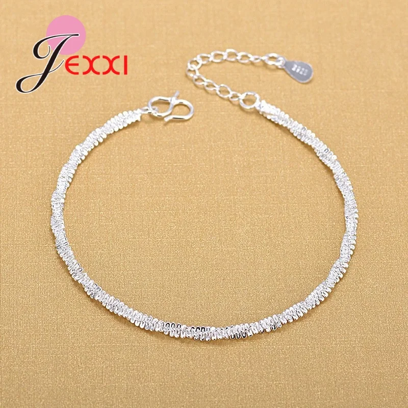 925 Sterling Silver Fashion Jednoduché elegantné skrútené náramky Čím jemné šperky pre darčeky vlny vlny ženy