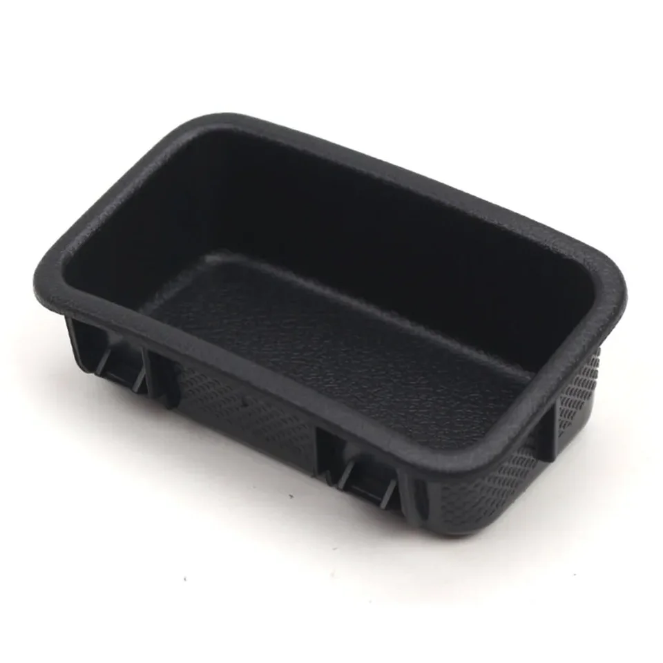 ABS Material Storage Box Car Car Interiér Skladovanie proti korózii Kompaktná veľkosť ľahká inštalácia OEM Číslo 1J0858373C