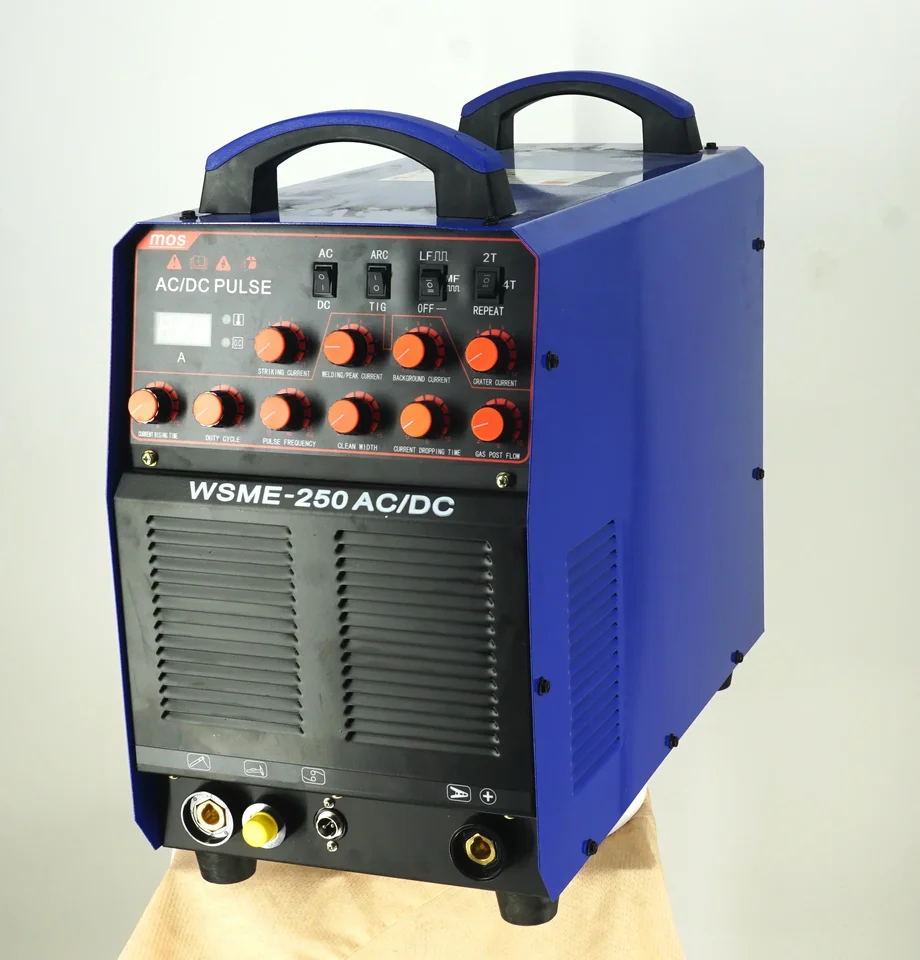 AC DC Arc TIG 500A Zváracie zariadenie Jednfázové TIG zvárač AC / DC
