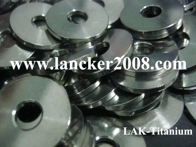 Accoding Customer na výrobu CNC titánu Plain Plain Washer pre skrutku/skrutku GR5 M6