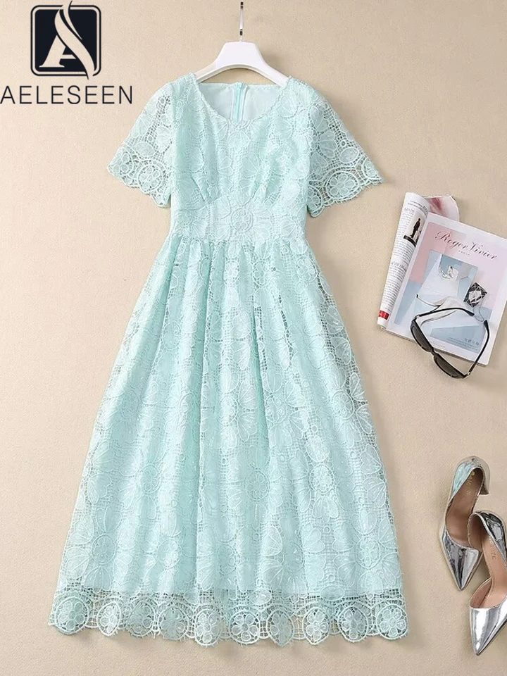 Aeleseen Vysoko kvalitné čipkové šaty Ženy letný dizajn s krátkym rukávom Fashion Sky Blue White Flifred Flowed Elegant Midi Party