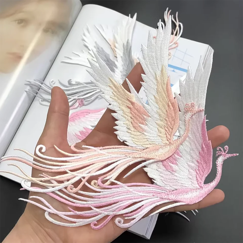 Ahyonniex Delicated vyšívaný symetrický phoenix Patches železo na záplate DIY Dress Doplnky pre umelecké remeselné dekorácie