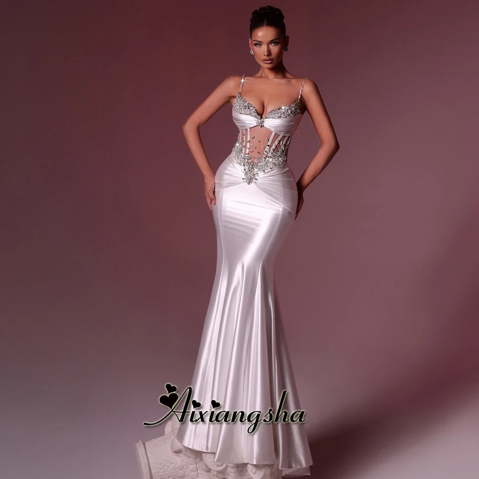 Aixiangsha Trendy kokteilové šaty pre ženy kamienky Spaghetti popruhy ilúzia srdiečko Vestidos de gala prispôsobená