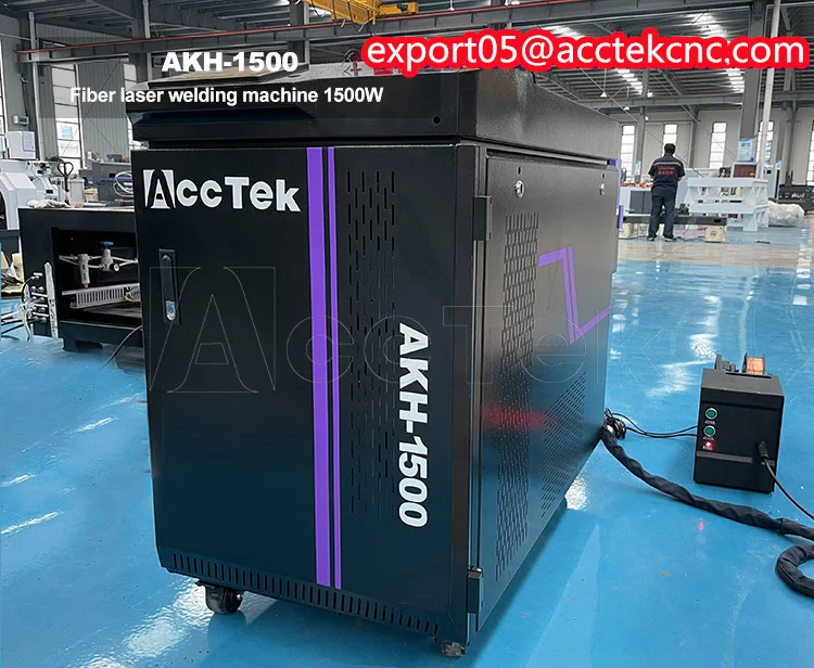 AKH1500 laserové zváračské vlákno laserové ručné zváracie zariadenia laserové zváracie stroje pre kovovú dosku trubicu na pažbe