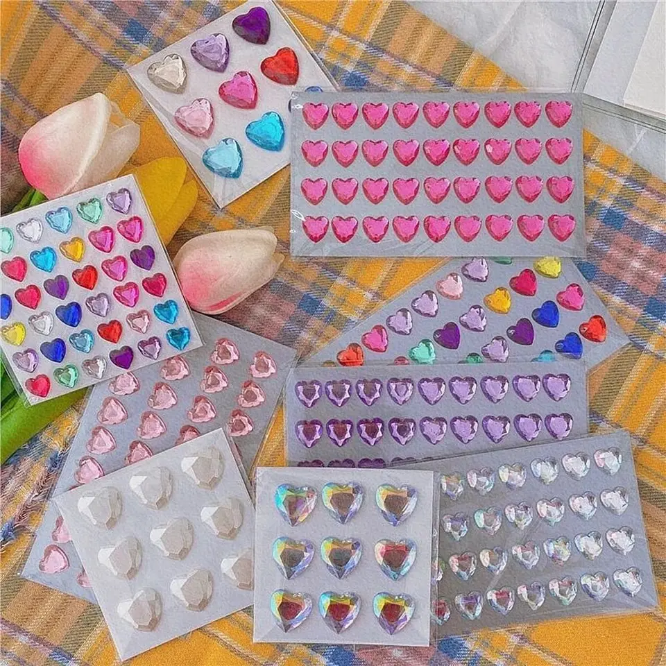 Album dekor krásne nálepky hračky na telefónne dekoratívne diamantové nálepky Love Diamond 3D Svietiteľné nálepky srdcový diamant