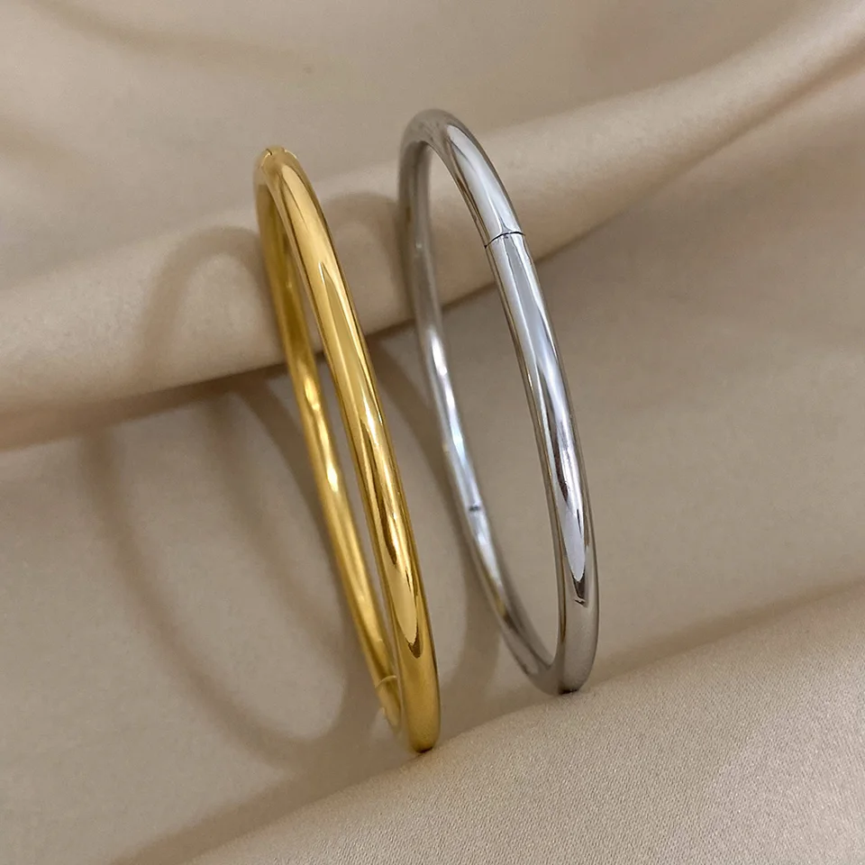 Allyes Simple Gold Silver Color z nehrdzavejúcej ocele Pláskové manžety náramok pre ženy pre ženy minimalistické hladké vodotesné šperky darčeky