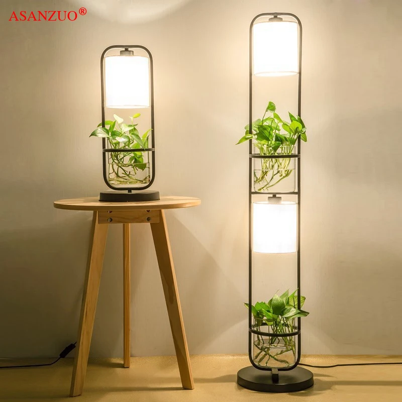 Americká kreatívna kovaná železná lampa Jednoduchá moderná obývacia izba Študijná spálňa Hydroponická dekorácia stolová lampa