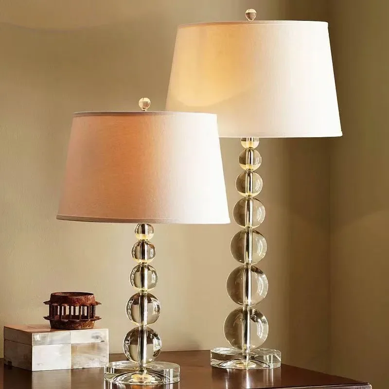 Americká luxusná tkanina stojacia lampa krištáľová sklenená guľová lampa obývacia izba Kreatívna bublina Spálňa bok Nordic Art Reading Stolová lampa