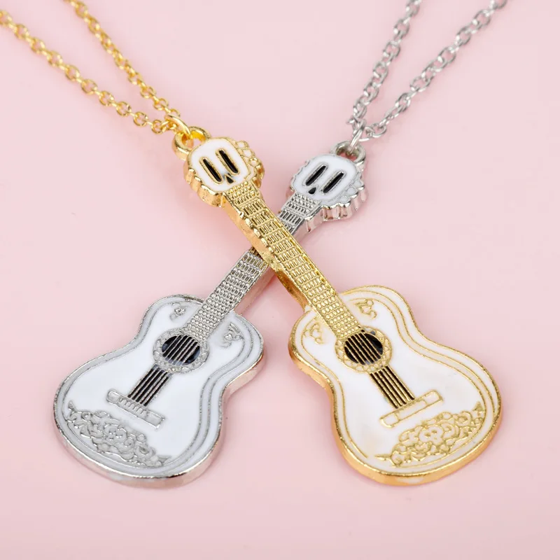 Anime Coco Guitar Dog Dante náhrdelník