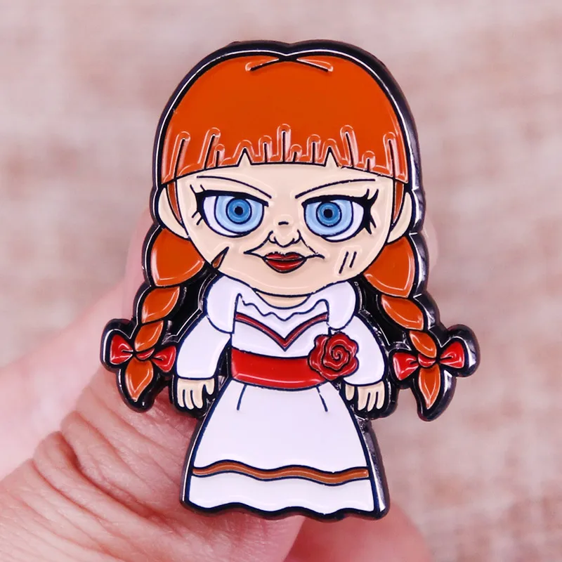 Annabelle Horror Horror Film Smalt Pins kloš PIN TAGE BACKELY DARKELY