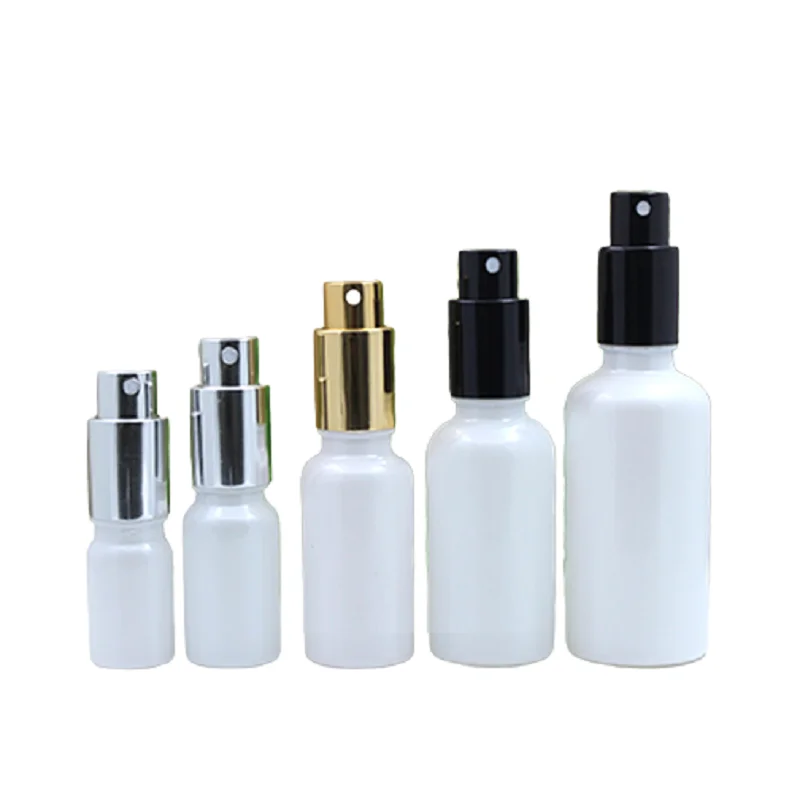 Atomizérový hmla sprejové fľaše Prázdne strieborné zlato čierne veko perlové biele sklo Kozmetické parfumové doplňovateľné liekovky 10 ml 20 ml 30 ml 50 ml