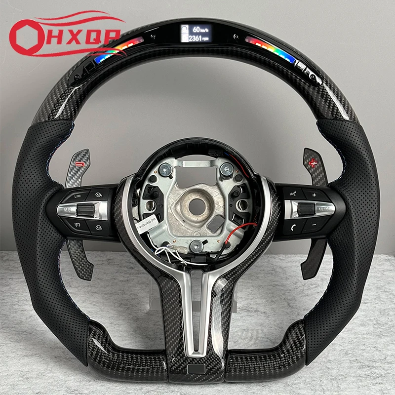Automobilový volant uhlíkové vlákno LED štýl M Šport pre BMW F30 F10 F11 F31 F20 F21 F22 F15 F16 F35 F36 F32 F80 M3 M6