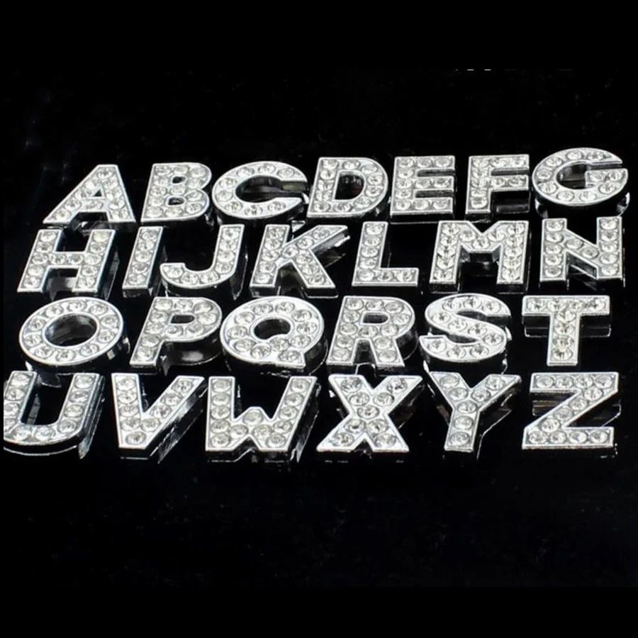 AZ Clear Crystal Letter Slide Charms Smodinestone Počiatočný posúvač abecedy sa hodí pre 10 mm kožený náramok náramku s kľúče