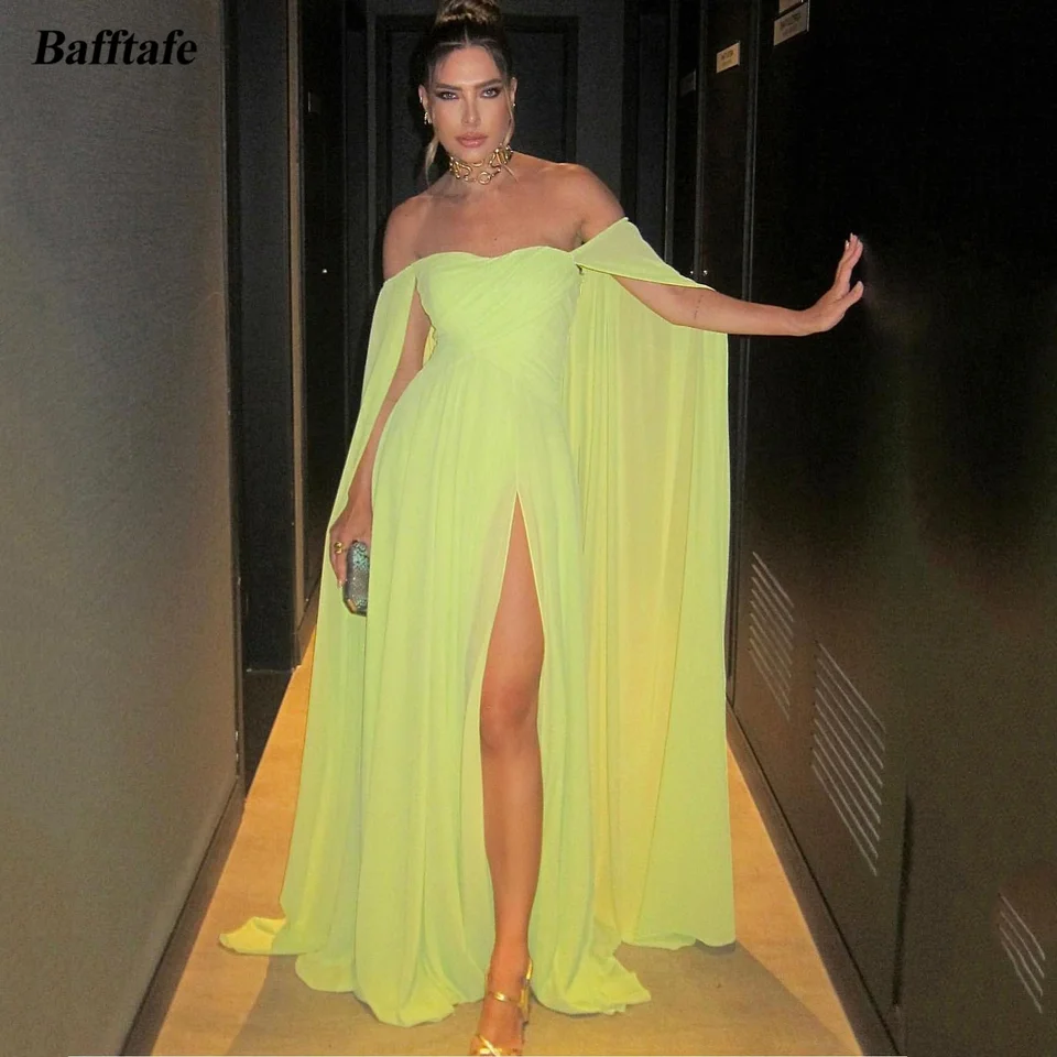 Bafftafe A Line šifón Saudská Arábia Ženy Prom Dayses Prispôsobené rukávy s dlhými čiapkami Slit Pleats Večerné večierky Formálne šaty
