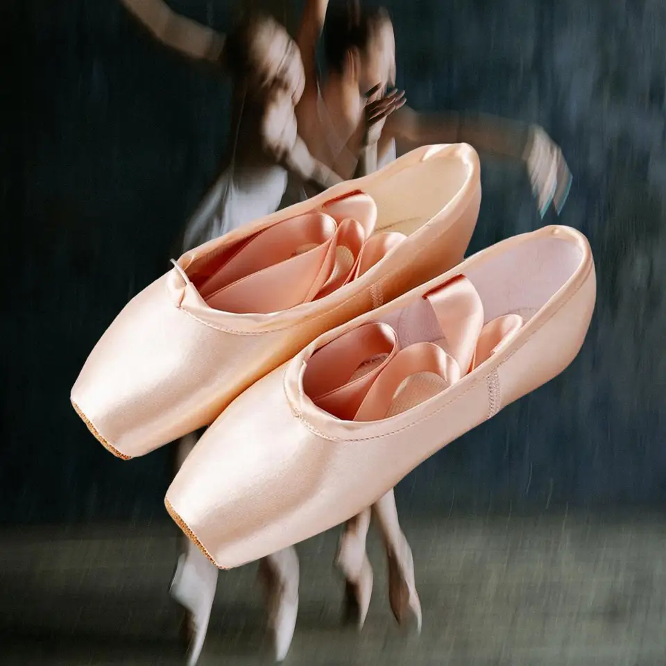Baletné topánky pre ženy, saténové baletné papuče Satin Pointe Dance Yoga topánky s popruhom na tanec, výkon, tréning