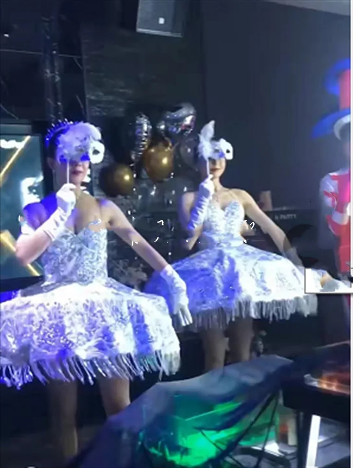 Baletný tím baletu Silver Tassel Fishbone Fluffy sukňa Joker Žena Gogods Obchodný kostým
