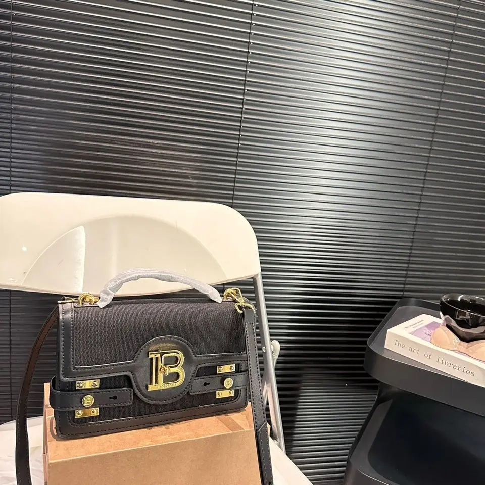 Balmain nový štýl s jedným ramenom Moonlight Treasure Box Crossbody CANAGE CANAGE Malé taška Dámska taška na kabelku dochádzanie