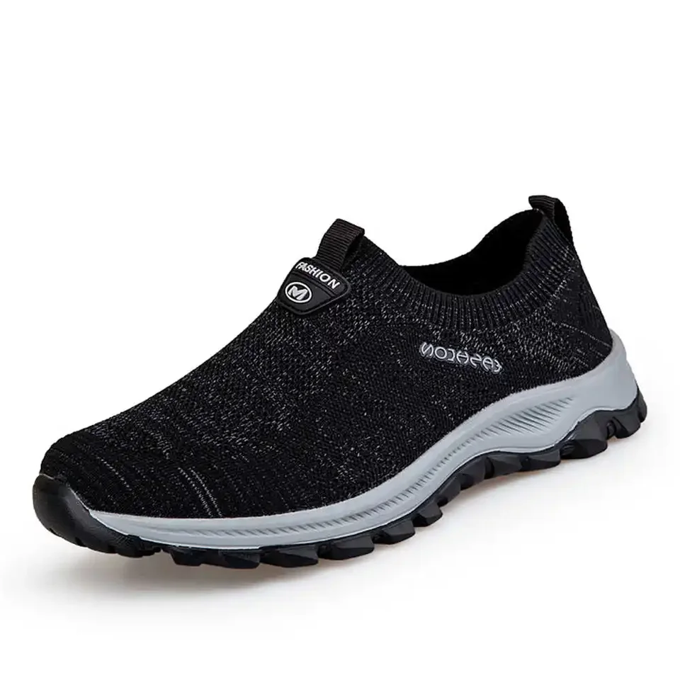 Bezfúknuté ponožkové tenisky Men 44 Walking Boots Men Men Black Mens Trainers Shoes Sports Populárne pobrežie z badketov shouse v Číne