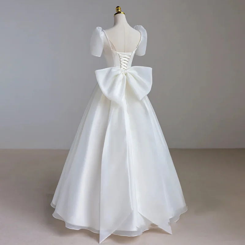 Biele jednoduché saténové svadobné šaty pre ženy Krátke rukávy veľké luky šnurované šaty nevesty Elegantné svadobné šaty Vestido de noiva