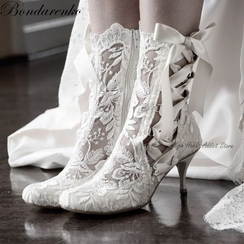 Biele čipky letné teľacie topánky Round Toe Toe Stilettos Elegantná stuha vysoké podpätky topánky Ženy luxusné dizajnérske nevesty svadobné topánky