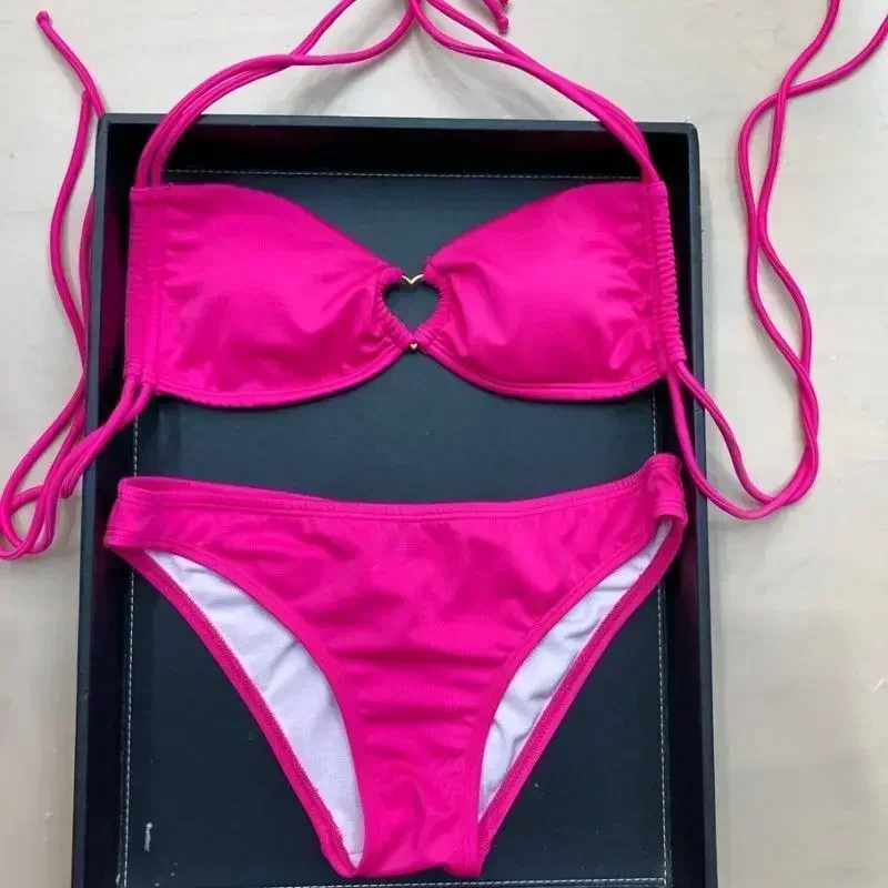 Bikiny Sexy ženy Bikini Rose Red Triangle Cup Veľká hrudník Show Sexy Hot Hot Trojbody s nízkym pásom