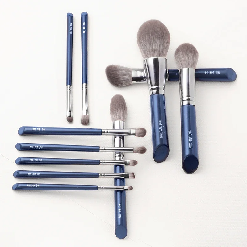 Blue 11ks make -up kefy a súprava super mäkké vlákno, vysoko kvalitná kefka