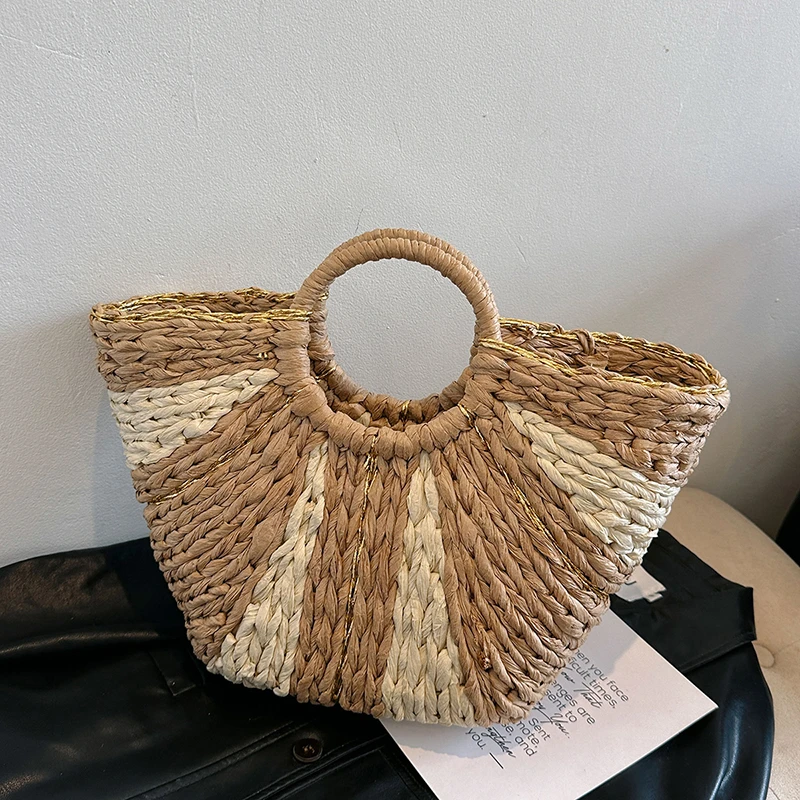 Boho slama taška Ženy letná kabelka Half Moon Mesiac Tvar Rattan Woven Shopper Bag Veľká kapacita plážová taška na dovolenku Taba s taškou Žena