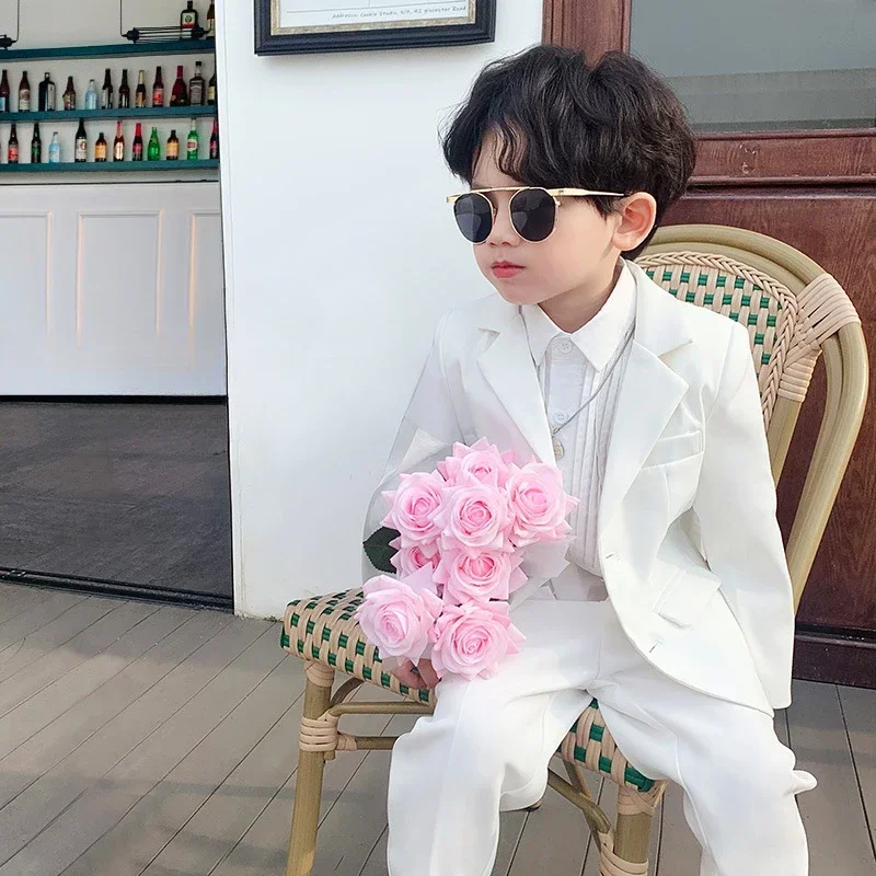 Boys Piano Performance Costume White Blazers nohavice Dvojdielne deti Svadobný oblek móda všetko-match dospievajúce oblečenie sada 8 10 y