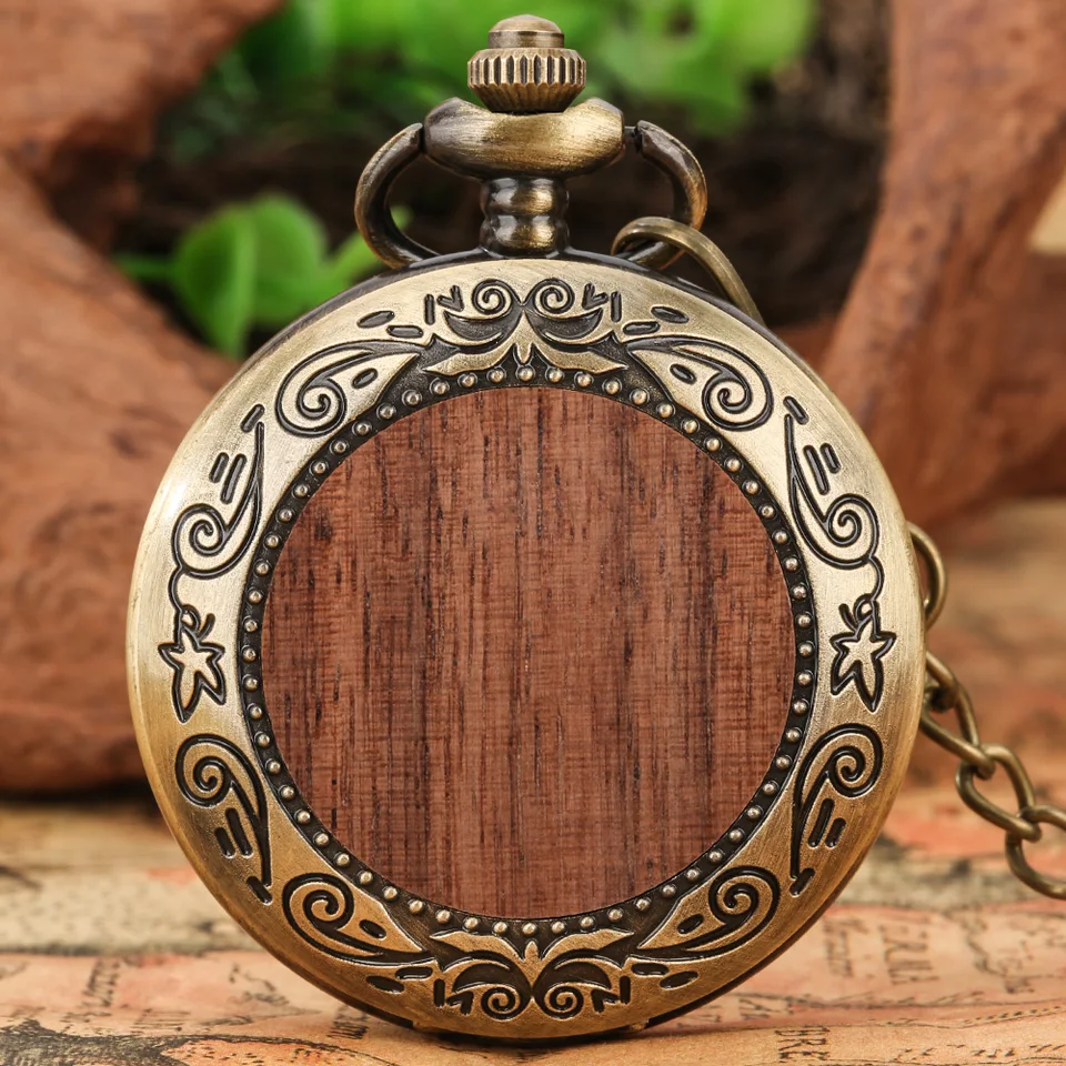 Bronzové vintage okrúhle drevo dekoratívne kremeňové vreckové hodinky Muži Ženy Arabský číselný starožitný náhrdelník FOB retiazka vreckového hodinky