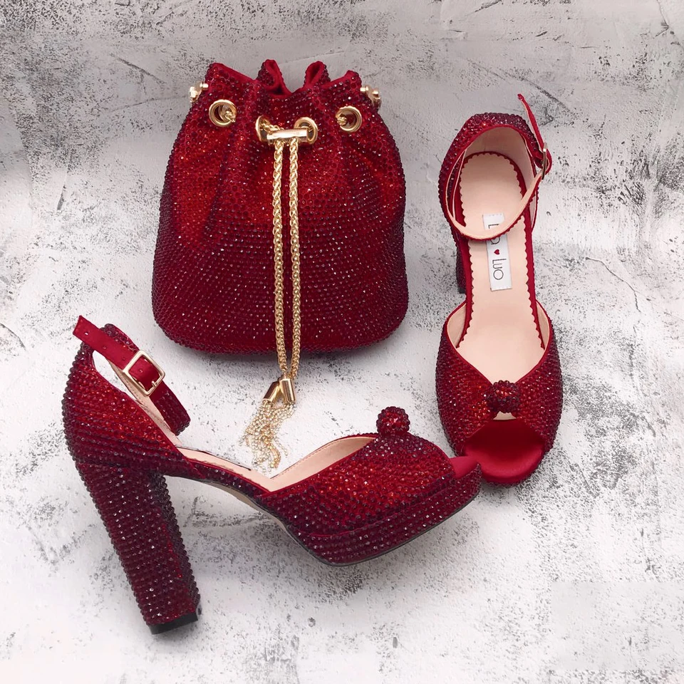 BS1704 Luxusný na mieru Vyrábané Shinning Wine Red Rinestone Ženy Africké nigérijské talianske topánky a tašky Set Svadobné topánky