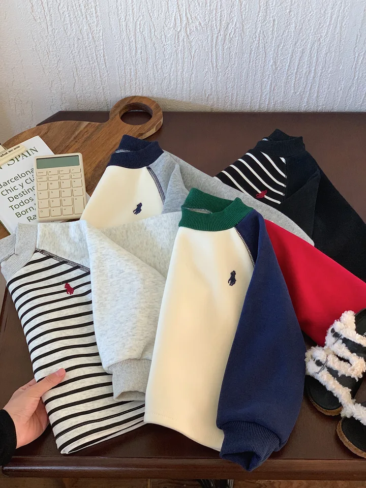 Bu Jia Tang 2024 Boys 'Fleece Hoodie Kórejská verzia dieťa Kontrastujúca kompozitné dievčatá s dlhým rukávom Orly Fleece Children's Cl