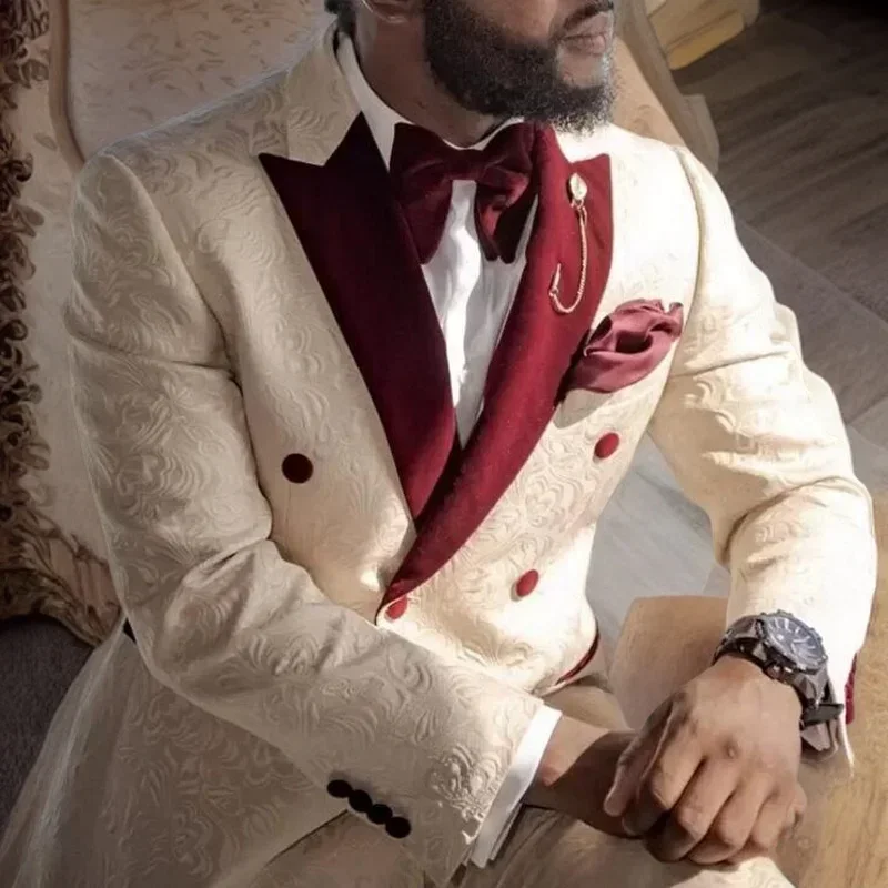 Burgundské kvetinové svadobné smokingy pre mužov Formálny oblek Slim Fit Burgundsko Velvet Collars Suits