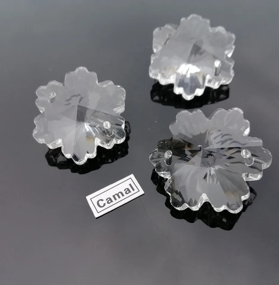 CAMAL 10ks čisté 30 mm 2 jamky snehové vločky Crystal Loose Prisms Prisms Suncatcher visiaci pre lustr osvetľovaciu lampu Svadba