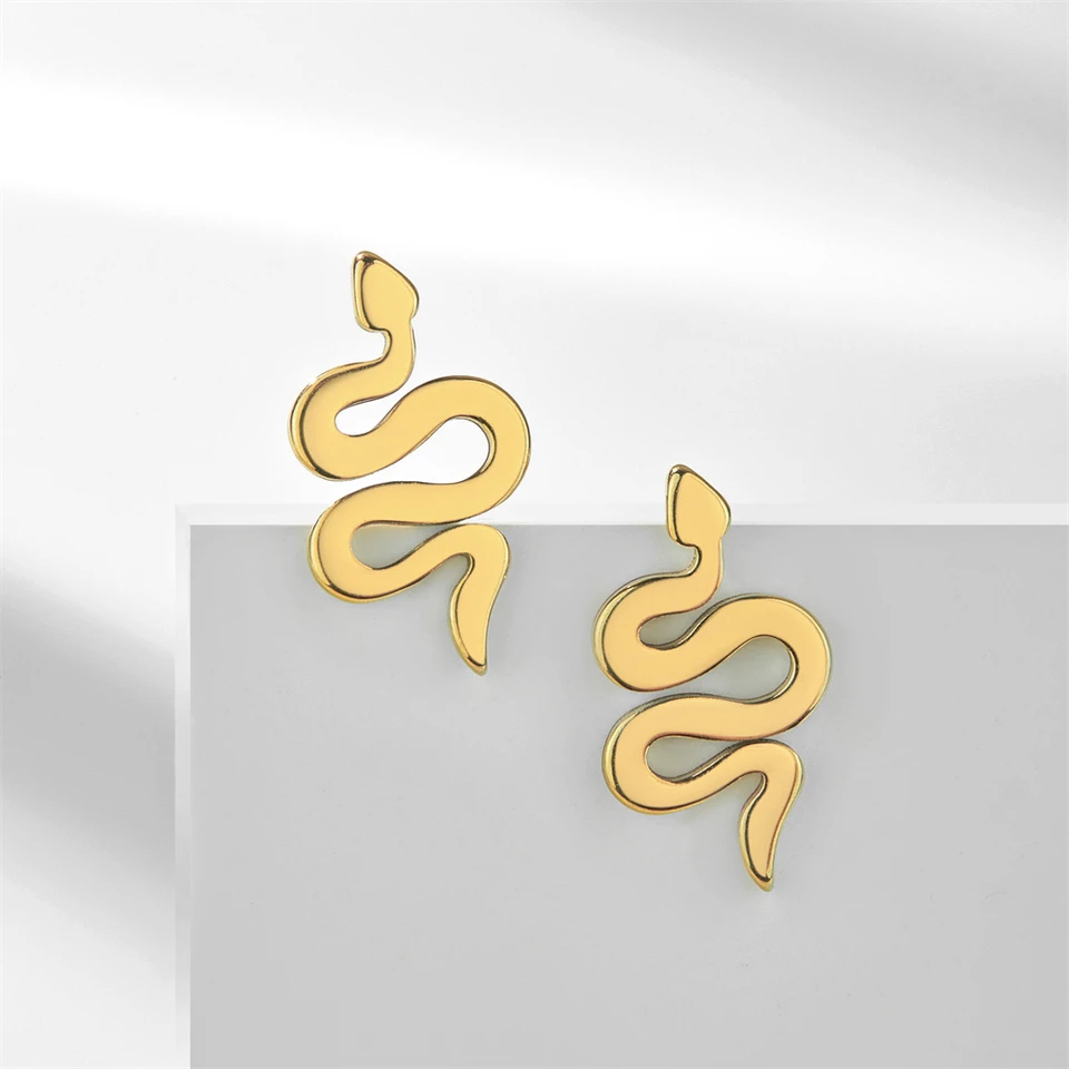 CAZADOR GOLD Color Animal Snake Stud náušnice pre ženy Trend náušnice z nehrdzavejúcej ocele 2025