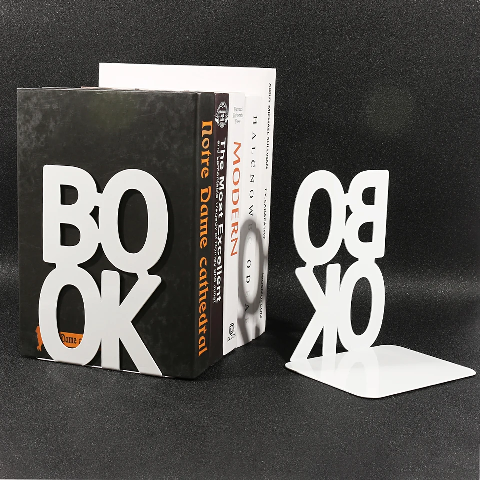 Ceative Hollow-out Book Letters Bookend Sada 2 Metal Book Stand Classic Magazine Book Organer Držiteľ pre domácu kanceláriu