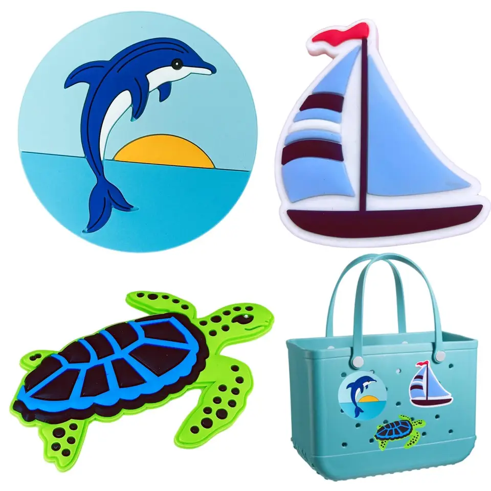 Charmové doplnky pre batožinu Bogg - Gumber Beach Bag Accessories Charm vložka, 3ks kvety Dolphin Beach Totes Charm Dekorácie v