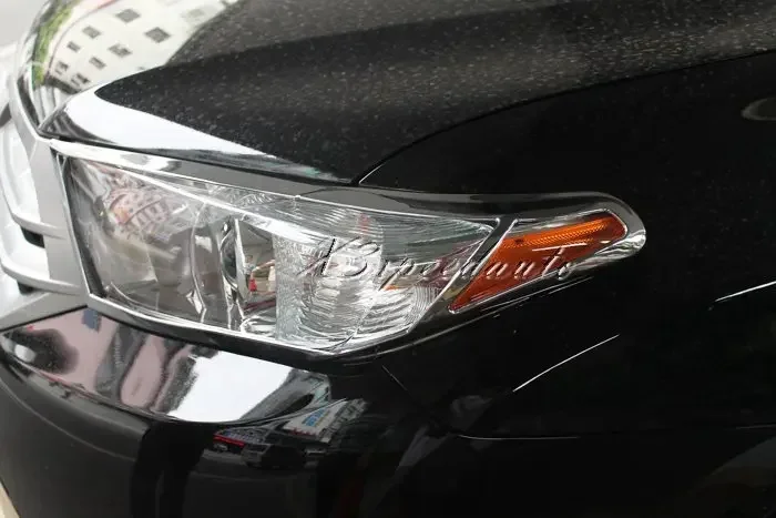 Chromed ABS plastový 2ks predný obal na prednú hlavu Orchný obal pre Toyota Highlander 2011 2012 2013 2013 2014