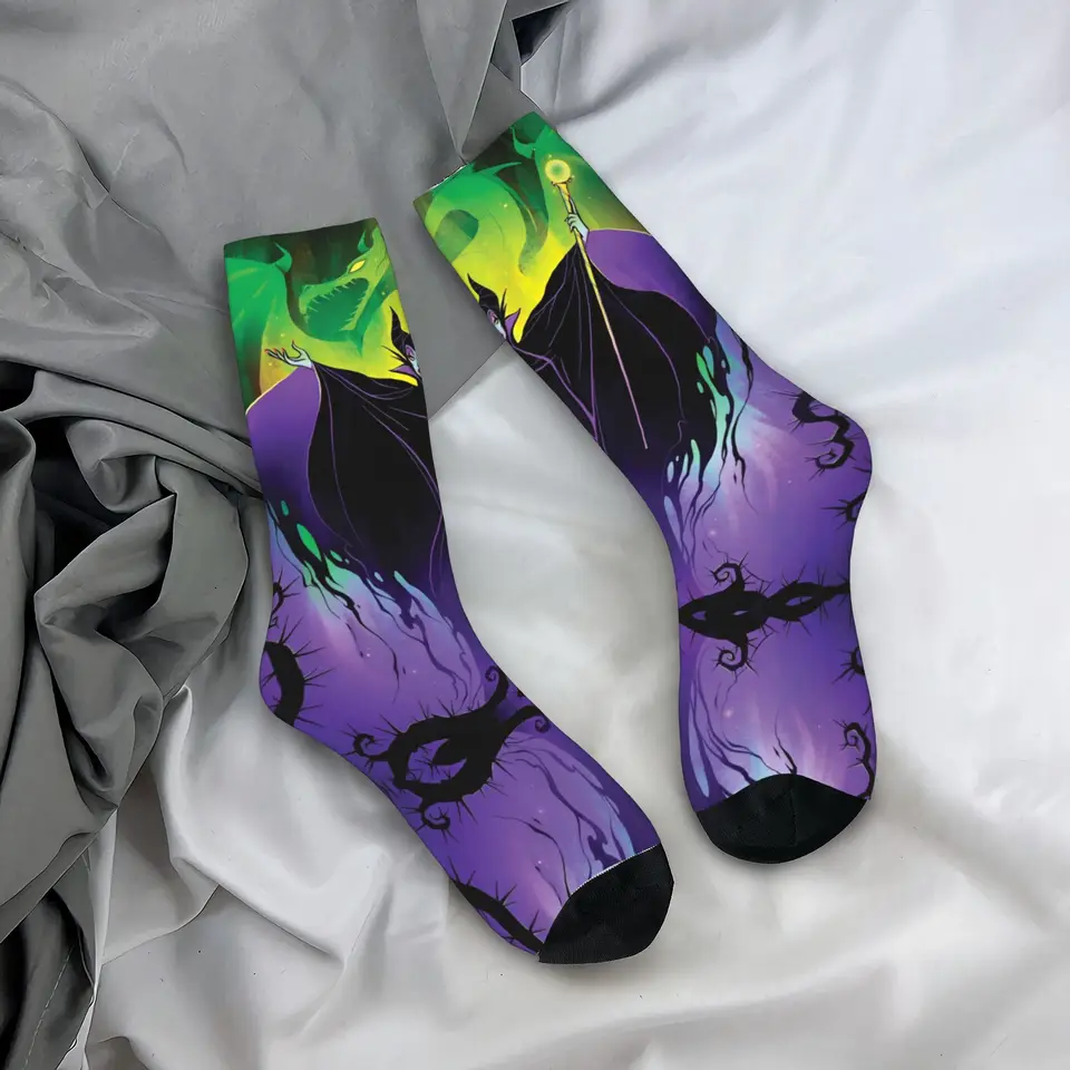 Darebáci Maleficent Sleeping Beauty Sock Noví muži Muži ponožky Harajuku Polyester Zlá kráľovná princezná skateboardová ženské pančuchy