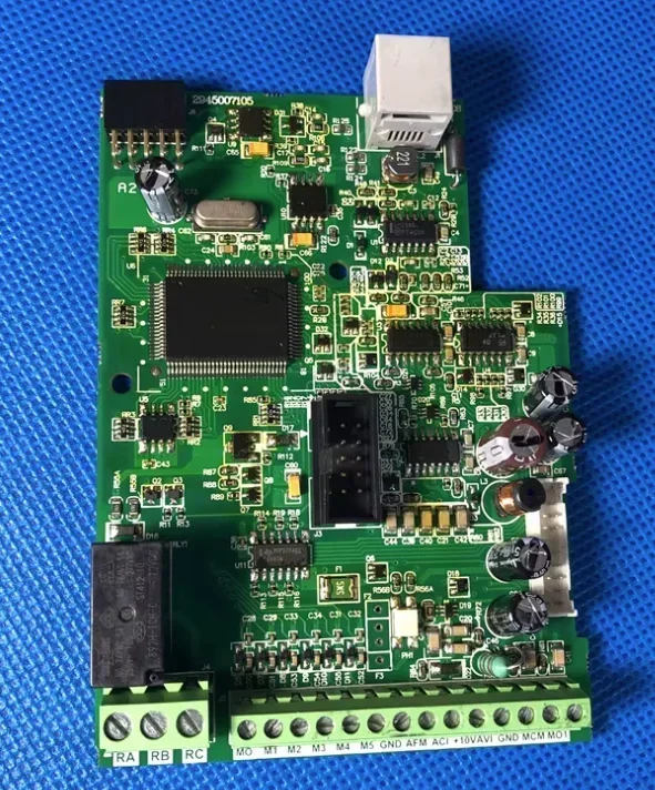 Delta VFD-M Séria 0,4KW-0.75-1.5-2.2KW Kontrola terminálovej dosky Hlavná doska CPU CPU