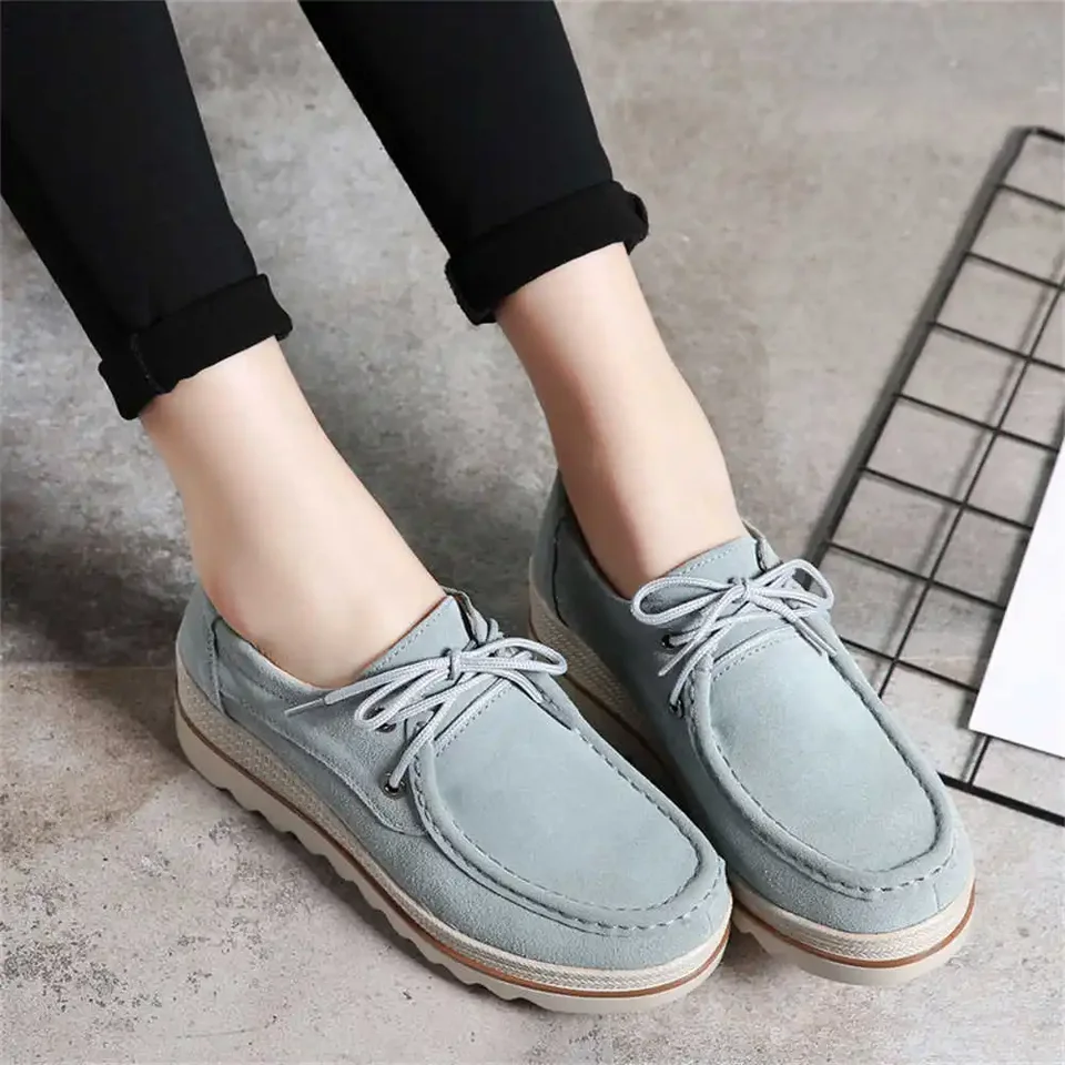 Demi sezóna hrubá výška športovej obuvi pre ženy luxusné byty tenisky Ženy fialové nosenie Classic Minimalist shose