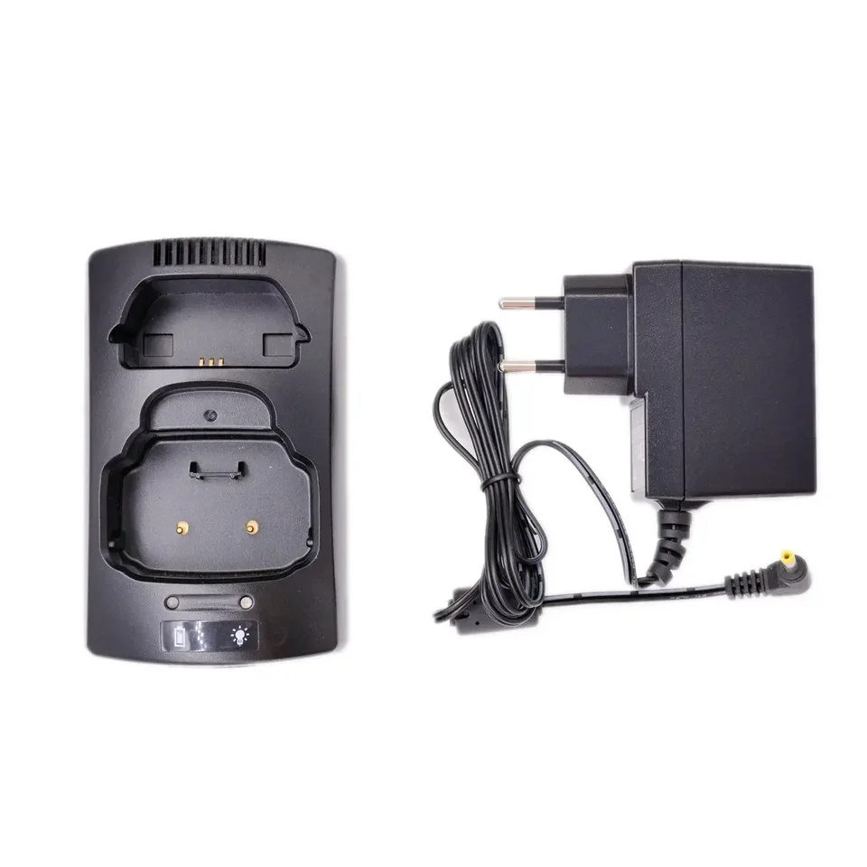 Desktop nabíjačka Tray & AC Plug Adapter pre sériu Sepura STP8000 STP8100 STP8200 STP9000 HAM obojsmerných rádiových nabíjacích dielov