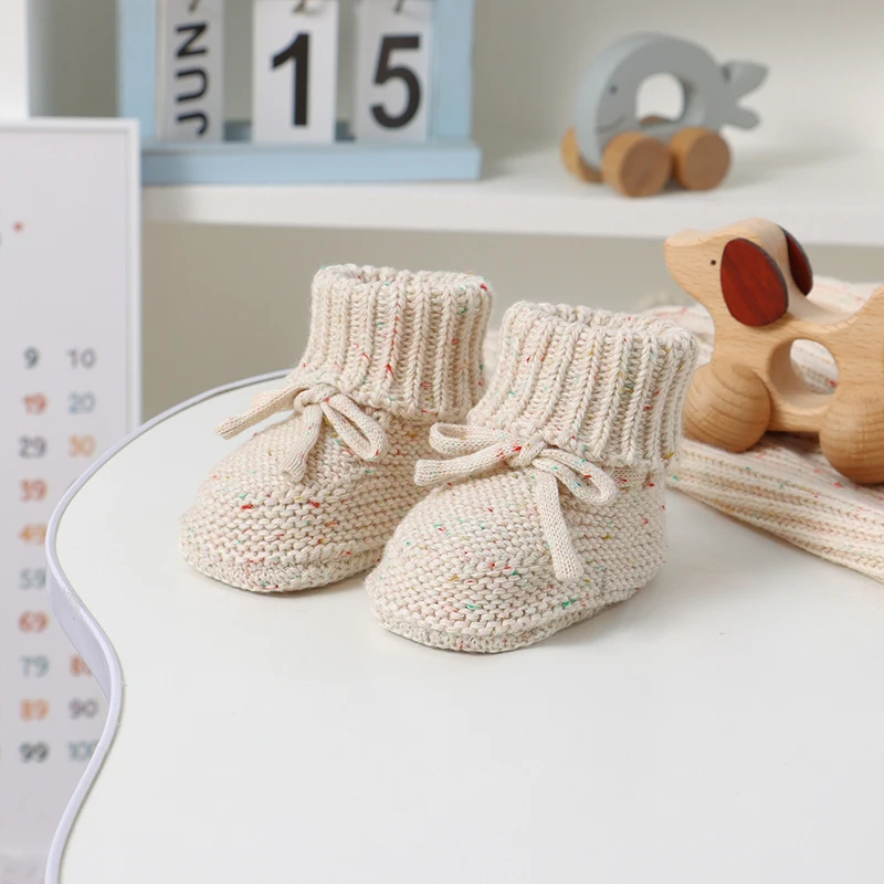 Detská obuv bavlnené pletené dievčatá chlapci Boys Boys módne kravata Teplé batoľa dieťa Slip-On Dojčenské posteľné topánky ručne vyrábané 0-18m obuv