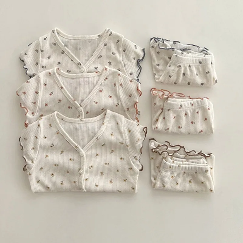 Detské letné bavlnené oblečenie Set pre dievčatká kvetinová tlač s krátkym rukávom Tričko Top+Ruffle Shorts Deti deťom 2pcs pyžamy